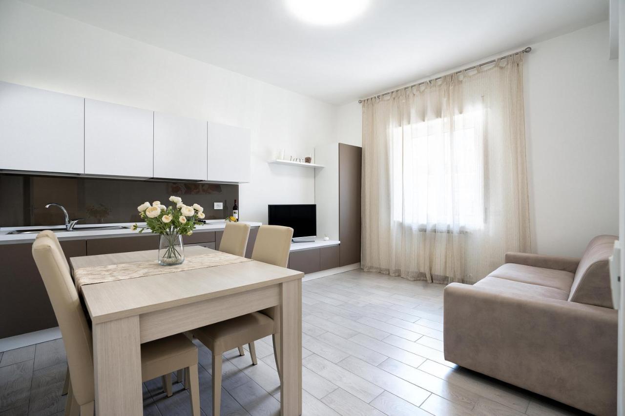 Giselle Apartments Maiori - Amalfi Coast Bagian luar foto