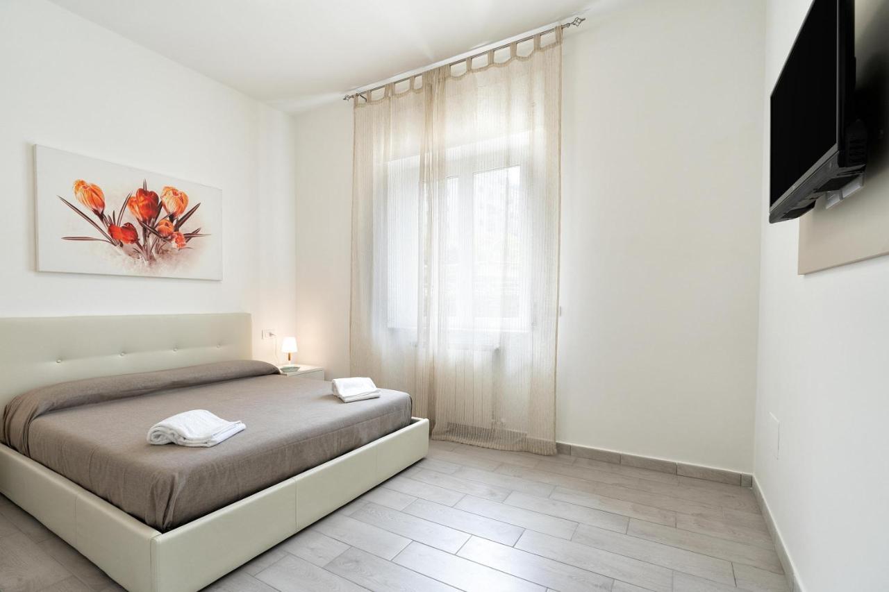 Giselle Apartments Maiori - Amalfi Coast Bagian luar foto
