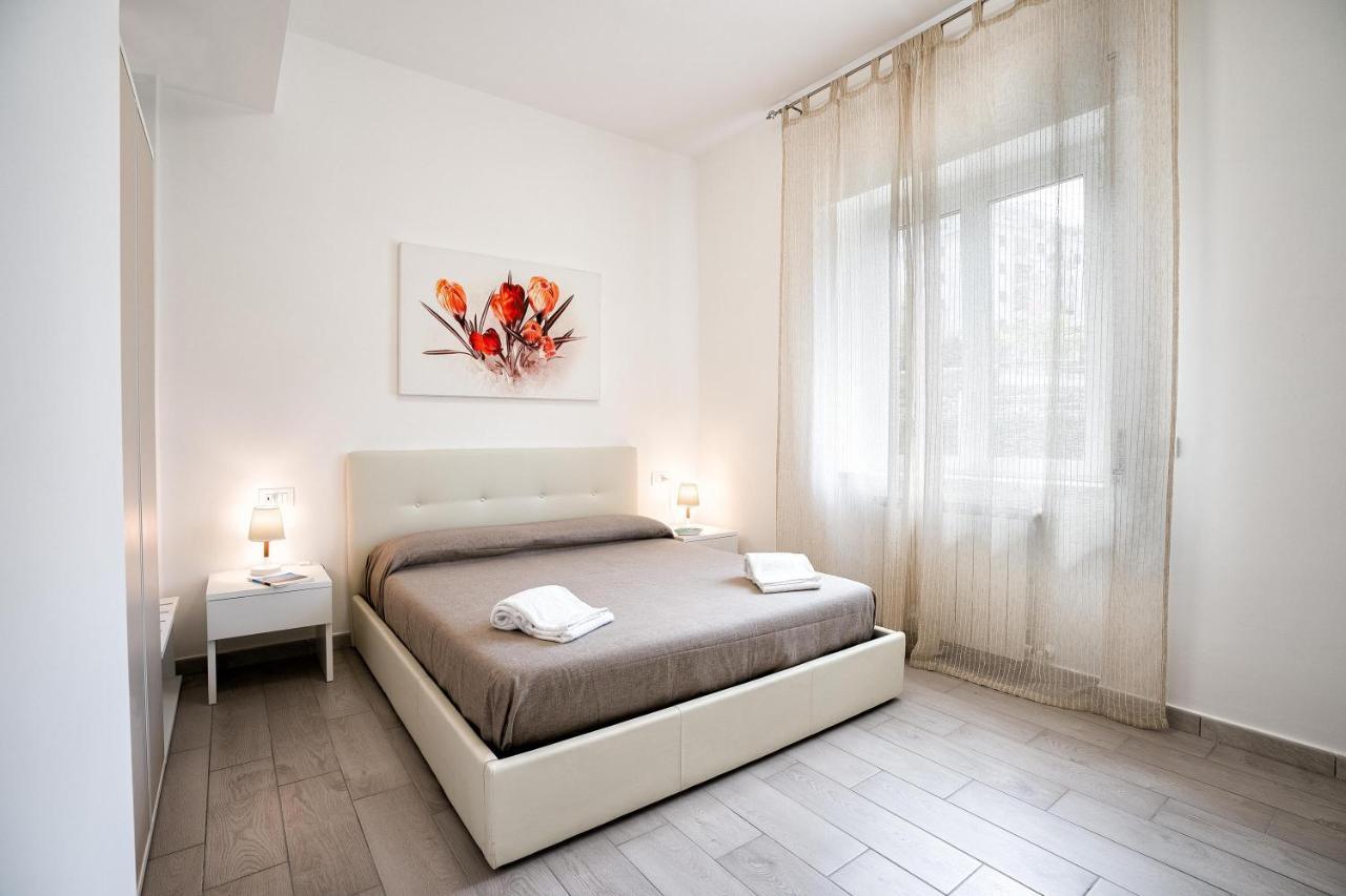 Giselle Apartments Maiori - Amalfi Coast Bagian luar foto