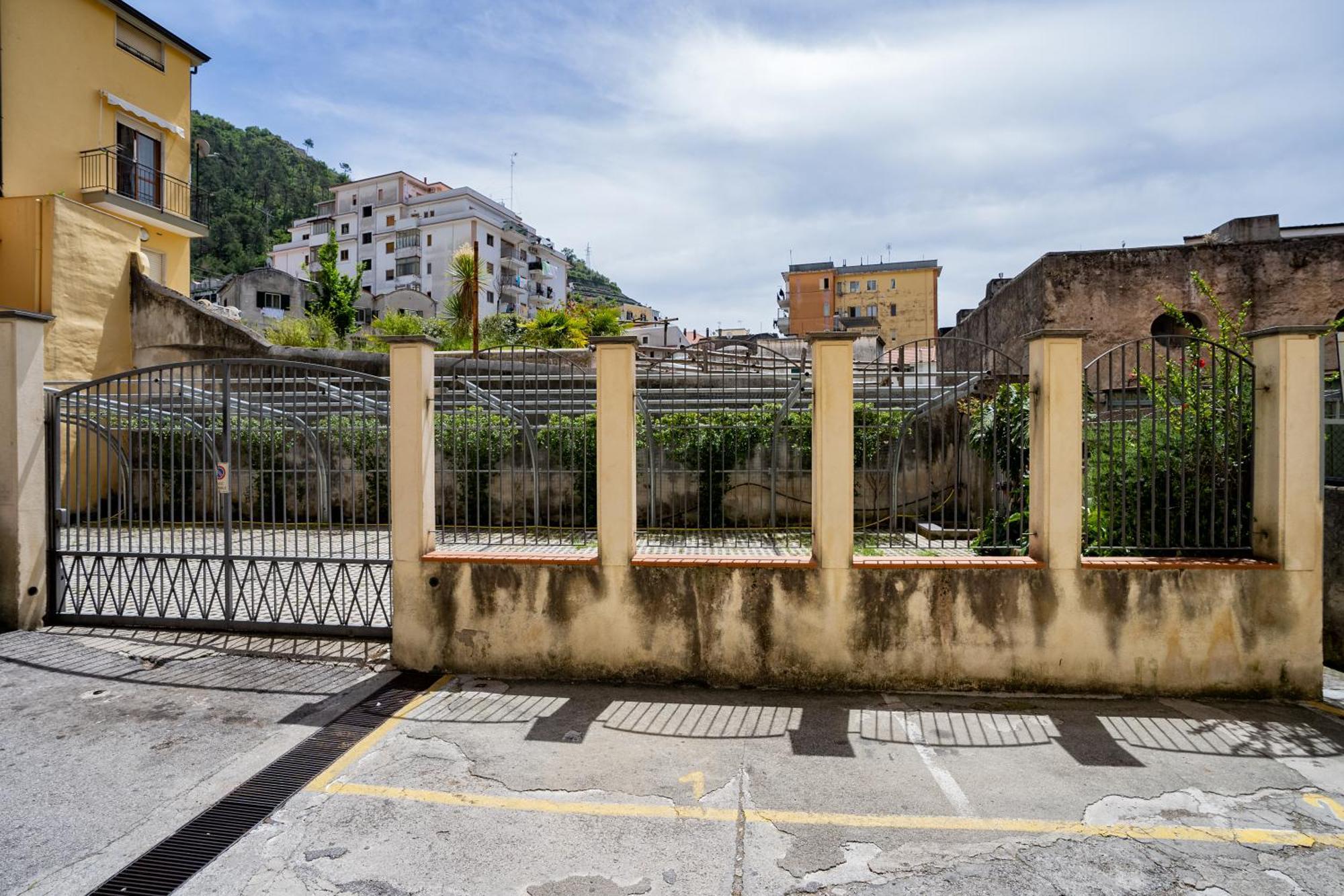 Giselle Apartments Maiori - Amalfi Coast Bagian luar foto